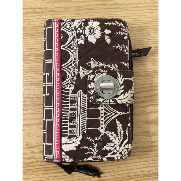 Vera Bradley Imperial Toile Quilted Zip Around Turn Lock Wallet/Cards 8 X 5 -EUC - Picture 2 of 16